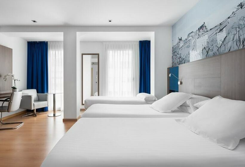 스탠다드 트리플 룸, Eurostars Blue Coruna