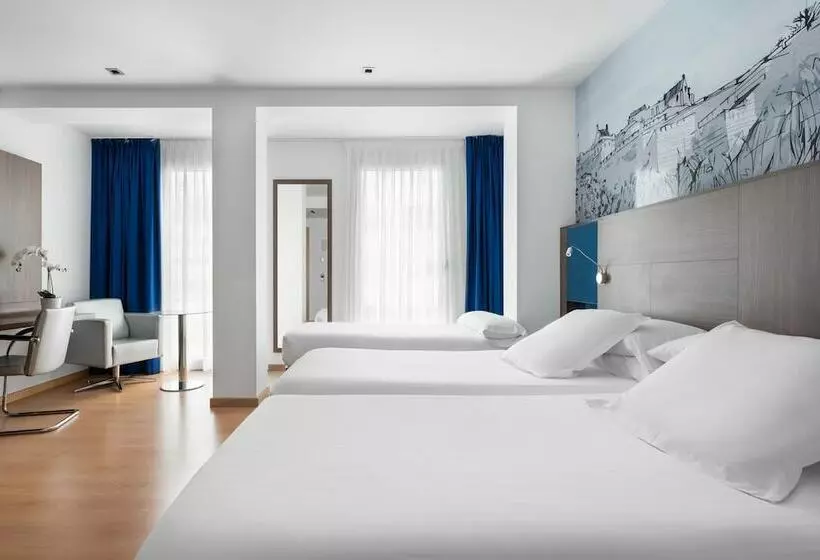 اتاق استاندارد سه نفره, Eurostars Blue Coruna