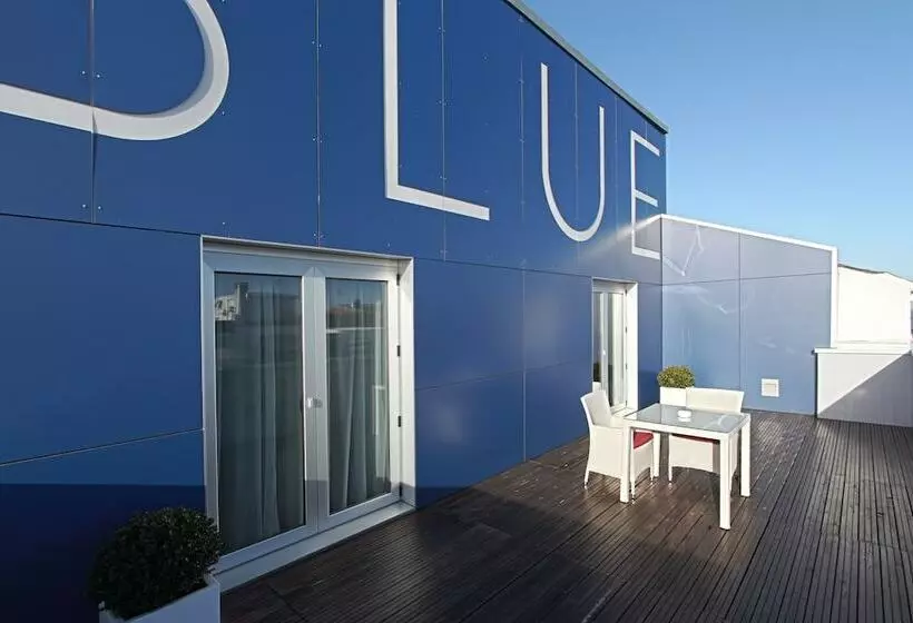 سوییت جونیور با چشم‌انداز دریا, Eurostars Blue Coruna
