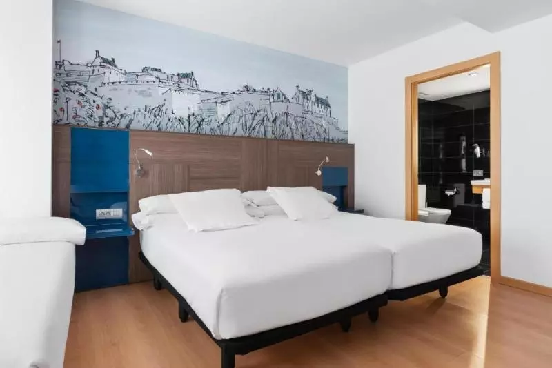 اتاق استاندارد با چشم‌انداز, Eurostars Blue Coruna
