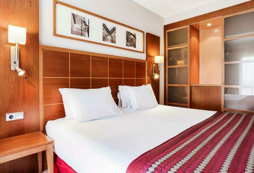 اتاق استاندارد, Exe Las Adelfas