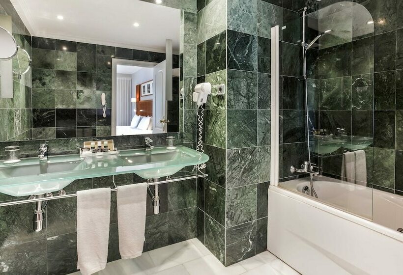 اتاق استاندارد, Exe Las Adelfas