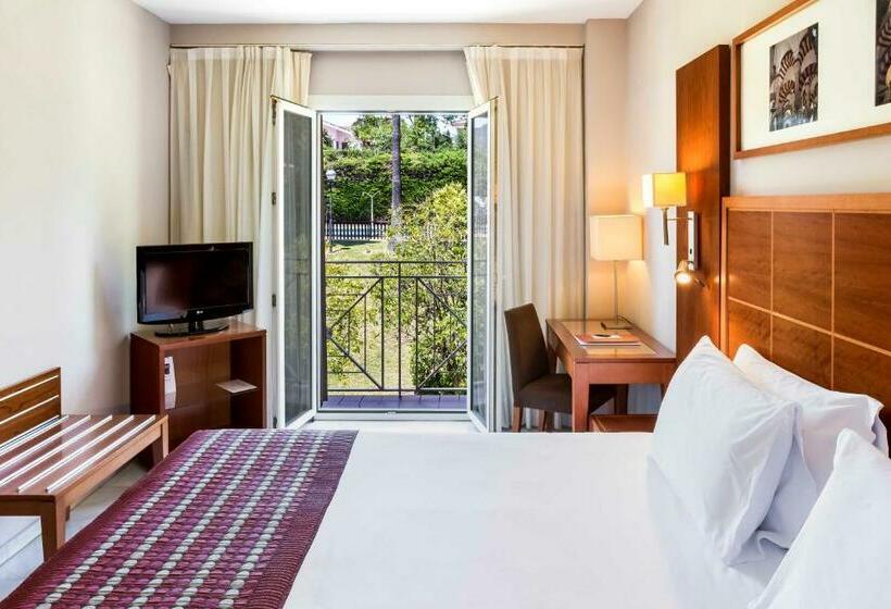 اتاق استاندارد با چشمانداز استخر, Exe Las Adelfas