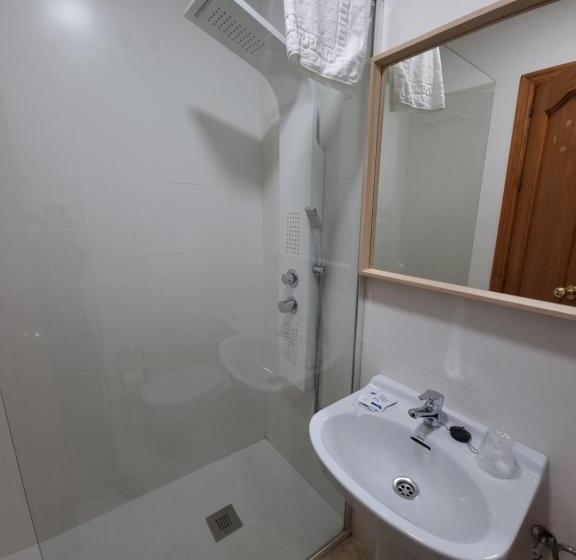 اتاق استاندارد یک نفره, Gran Plaza