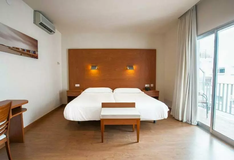 4 Bett Standardzimmer, Horitzo by Pierre & Vacances