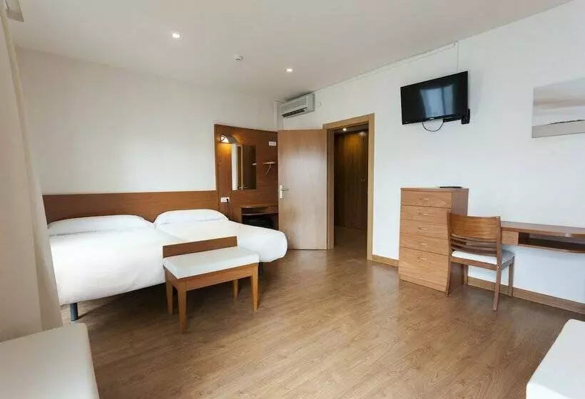 4 Bett Standardzimmer, Horitzo by Pierre & Vacances