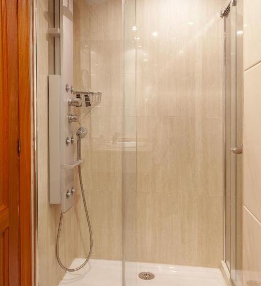 小型套房带海景, Hoyuela