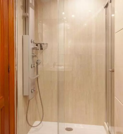 Junior Suite Vue Mer, Hoyuela