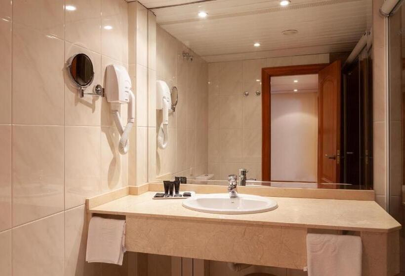 小型套房带海景, Hoyuela