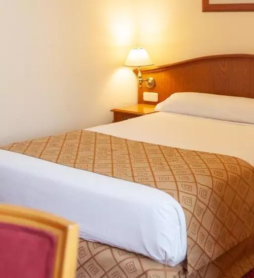 Chambre Standard Individuelle, Hoyuela