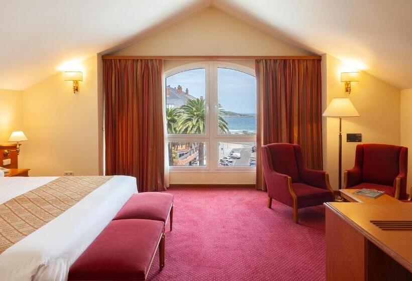 小型套房带海景, Hoyuela