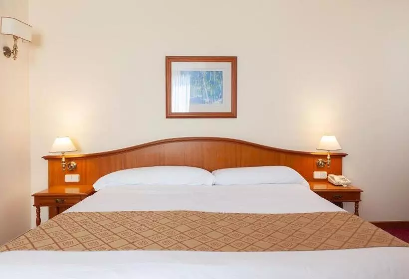 Chambre Standard, Hoyuela