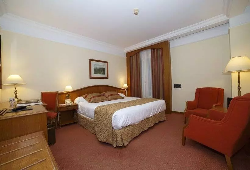 Chambre Triple Standard, Hoyuela