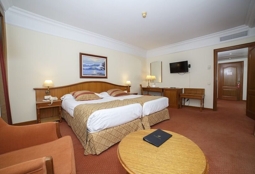 小型套房带海景, Hoyuela