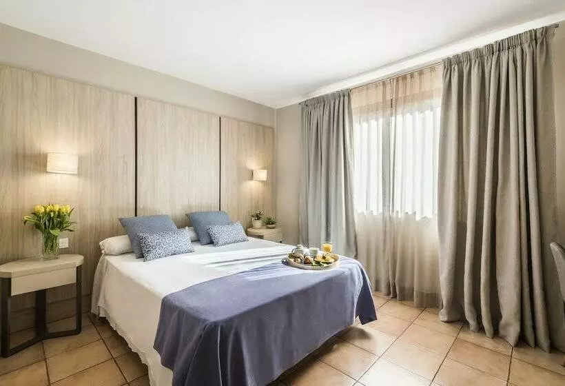 اتاق استاندارد سه نفره, Intelier Bonaire