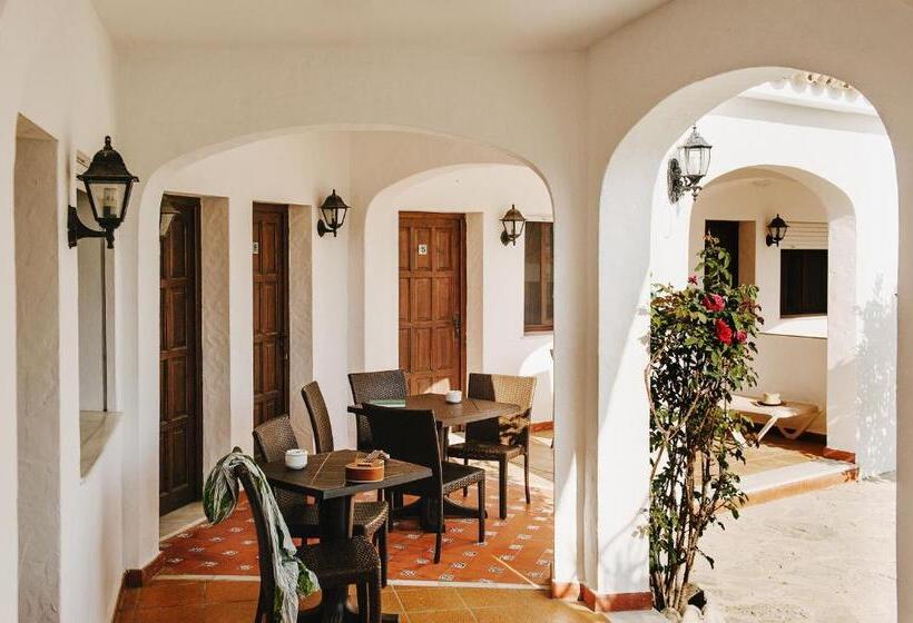 Бунгало Стандарт, La Codorniz