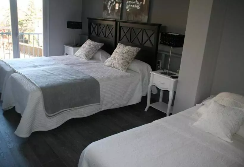 Standard Triple Room, L'ast