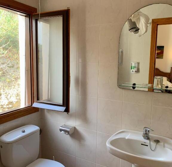 이코노미 싱글 룸, Los Bérchules