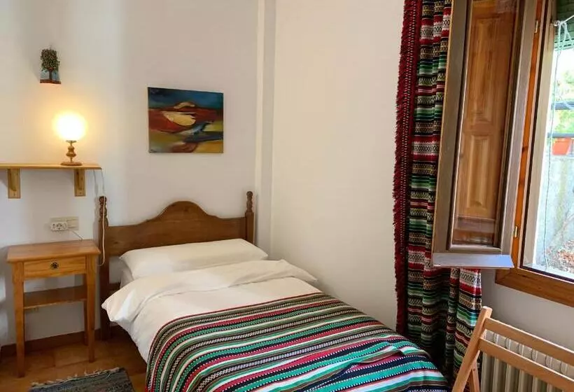 Cameră Economică Single, Los Bérchules