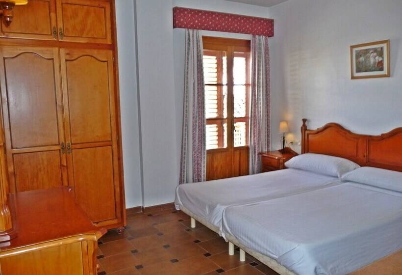 غرفة قياسية, María Luisa