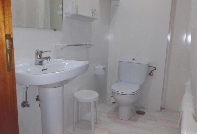 スタンダードルーム, Montemar