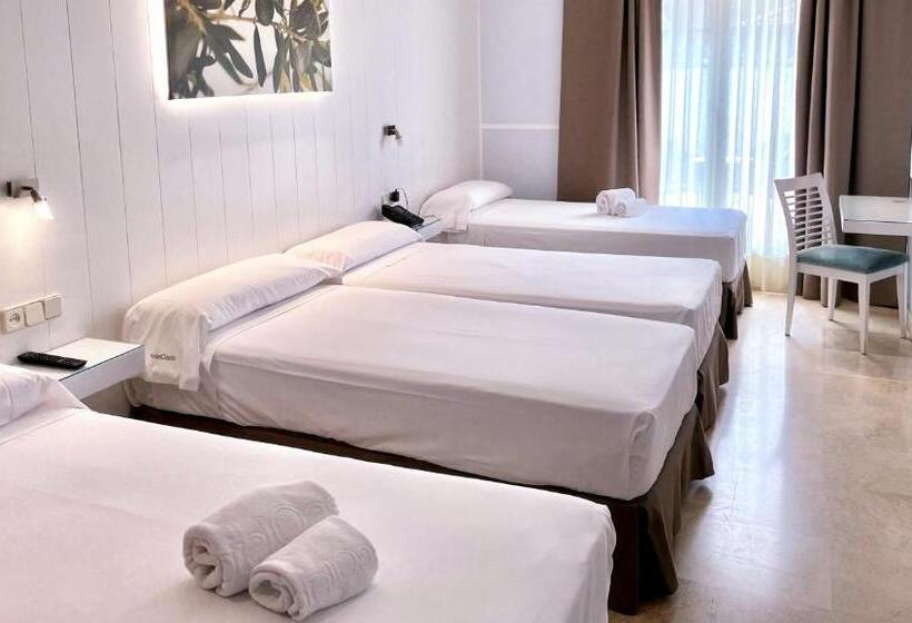 اتاق استاندارد چهار تخته, Oasis