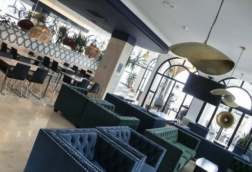 חדר סטנדרט עם מרפסת, Olimpo