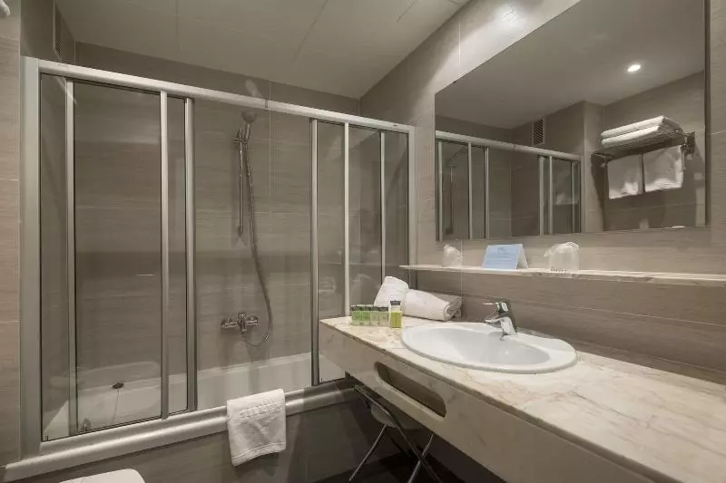 اتاق سوپریور با چشم‌انداز دریا, Park Hotel San Jorge & Spa By Escampa Hotels
