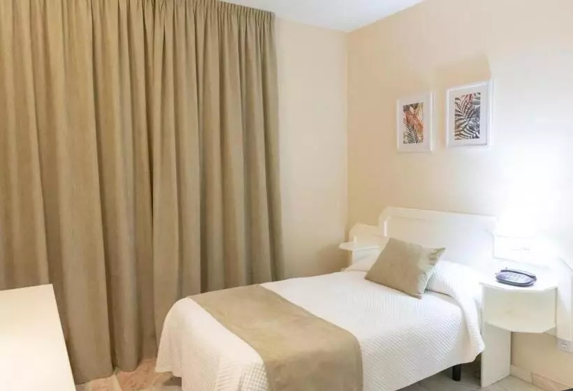 Habitación Estàndard Individual, Ramomar