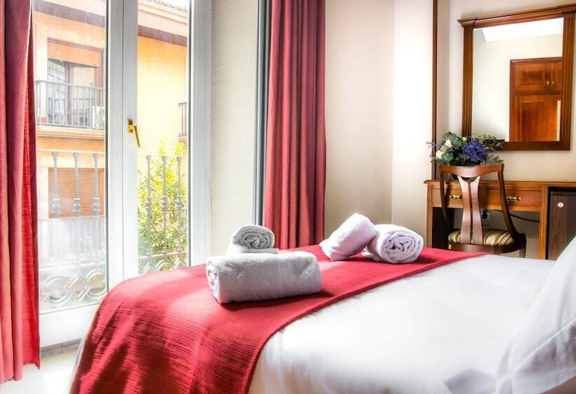 اتاق استاندارد, Reina Cristina