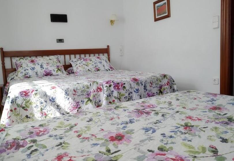 اتاق لوکس, Salldemar