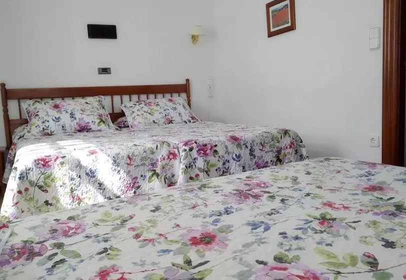 Deluxe-huone, Salldemar