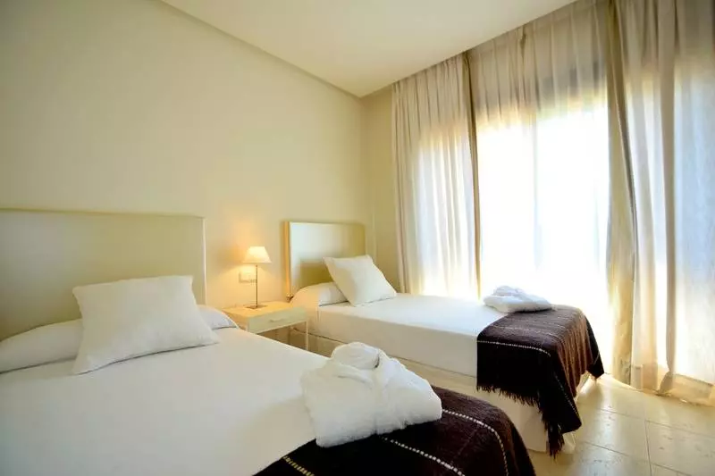 Habitación Estándar, Saray