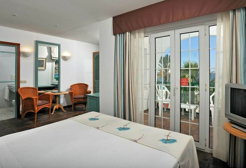 스탠다드 룸 바다 전망, Sol Los Fenicios