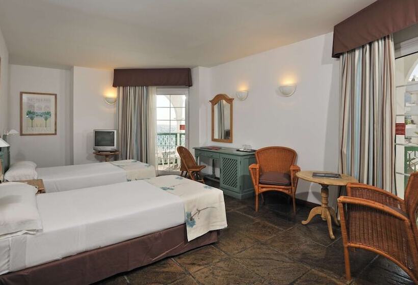 스탠다드 룸 바다 전망, Sol Los Fenicios