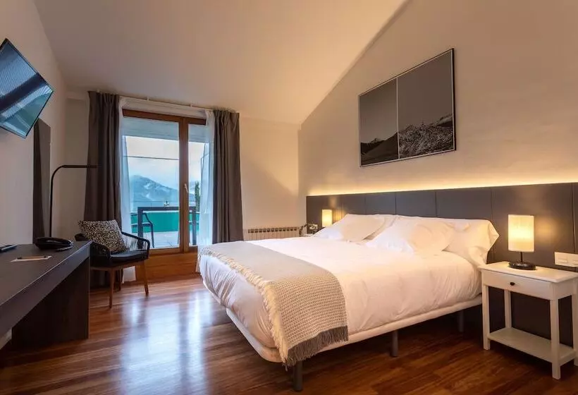 Standard-huone Terassi, Soraluze Hotela
