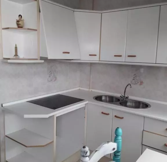آپارتمان سوپریور 1 خوابه, Sur Utopia