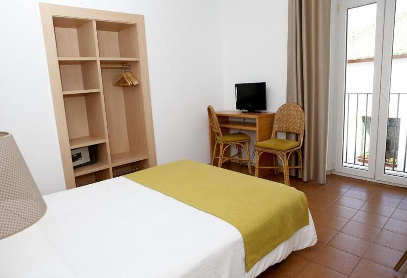 Номер Стандарт, Ubaldo