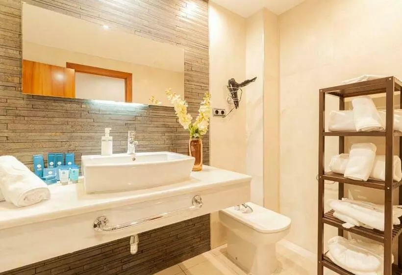 Suite, Oh Nice Ulises Ceuta