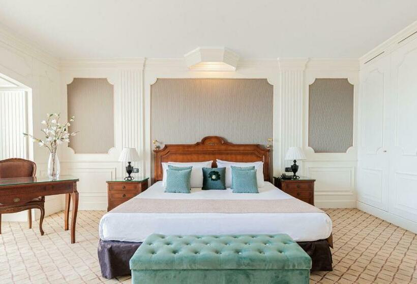 سوئیت پرزیدنت, Oh Nice Ulises Ceuta