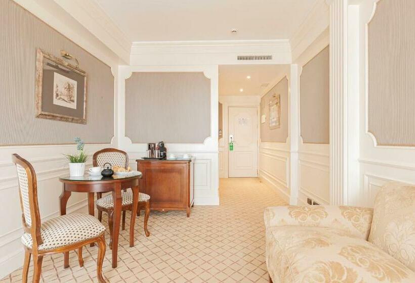 سوئیت پرزیدنت, Oh Nice Ulises Ceuta