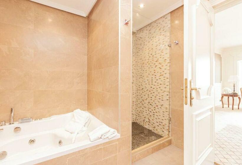 سوئیت پرزیدنت, Oh Nice Ulises Ceuta