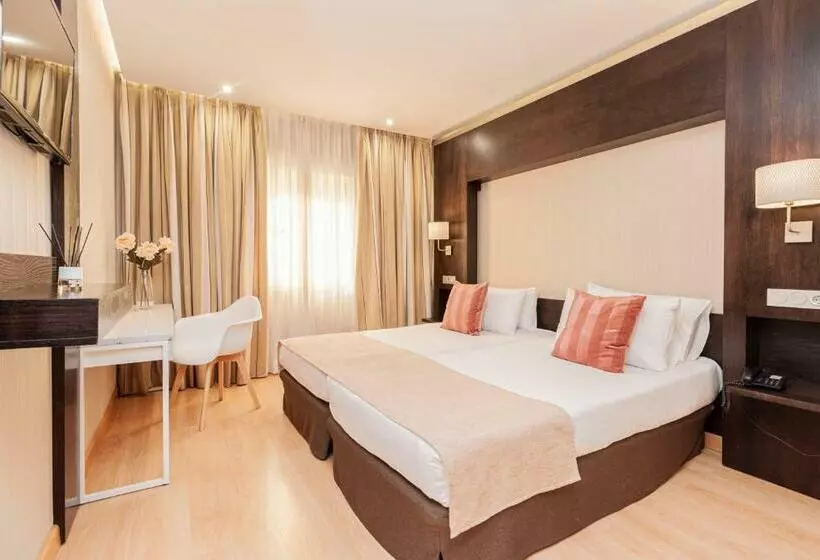 Premium Kamer, Oh Nice Ulises Ceuta