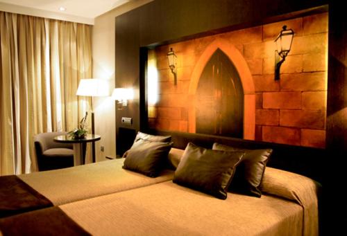 اتاق استاندارد, Oh Nice Ulises Ceuta