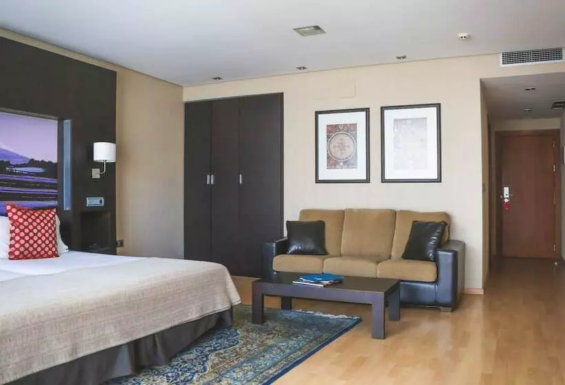 Suite, Oh Nice Ulises Ceuta