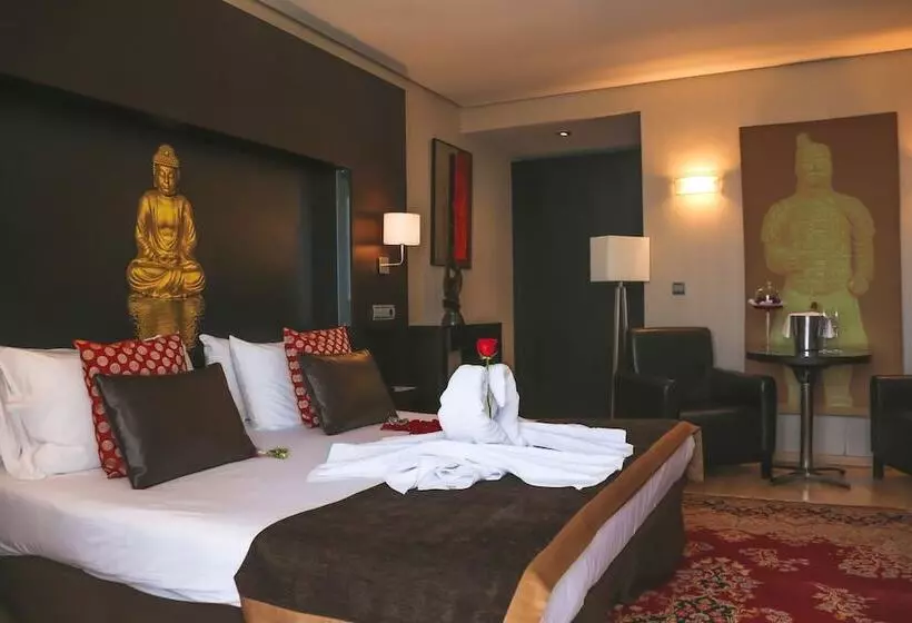Superior Suite, Oh Nice Ulises Ceuta