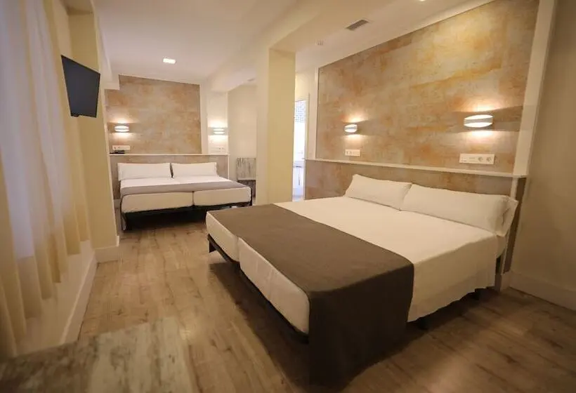 اتاق استاندارد سه نفره, Yit Casablanca