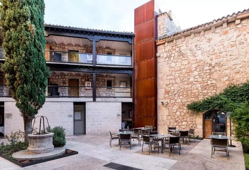 Habitación Superior, Parador De Alarcon