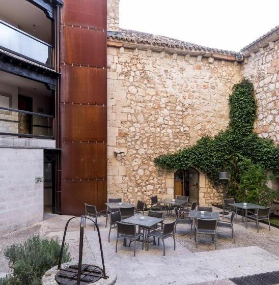 Номер Стандарт, Parador De Alarcon