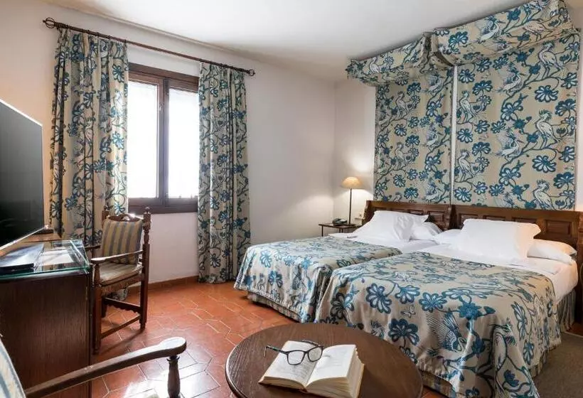 スタンダードルーム, Parador De Jarandilla De La Vera